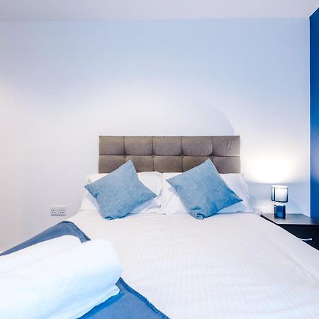2 Bed Apartment With Balcony Private Parking Near Etihad Stadium, Coop Live Manchester Exteriör bild